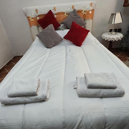 Appartement Riad 5Min A Pied De L'Aeroport Marrakesh Exteriör bild