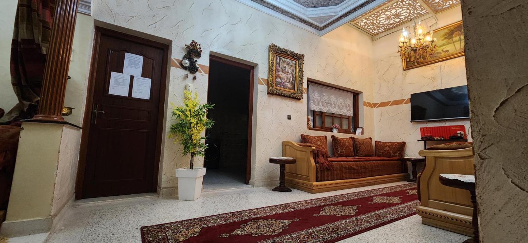 Appartement Riad 5Min A Pied De L'Aeroport Marrakesh Exteriör bild