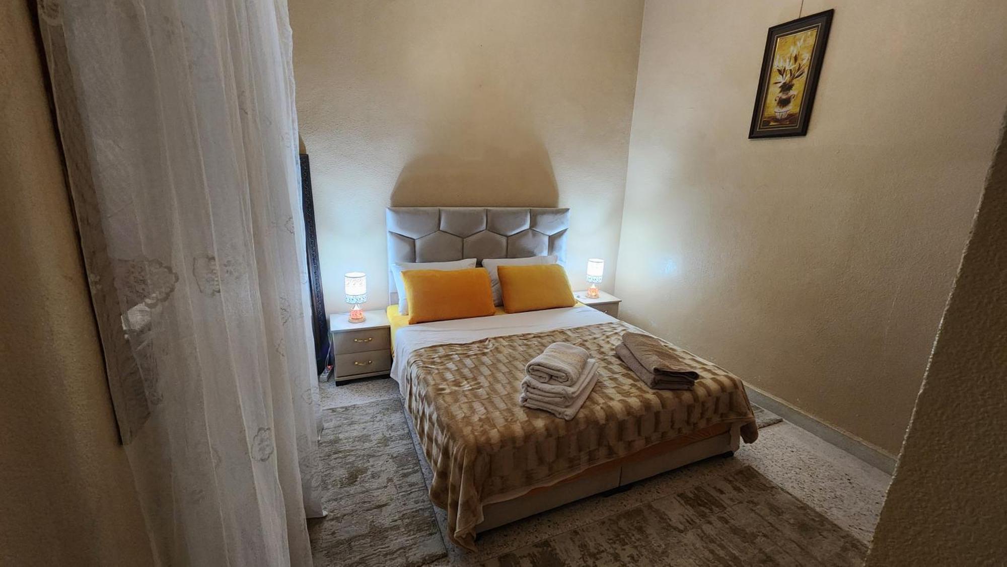 Appartement Riad 5Min A Pied De L'Aeroport Marrakesh Exteriör bild