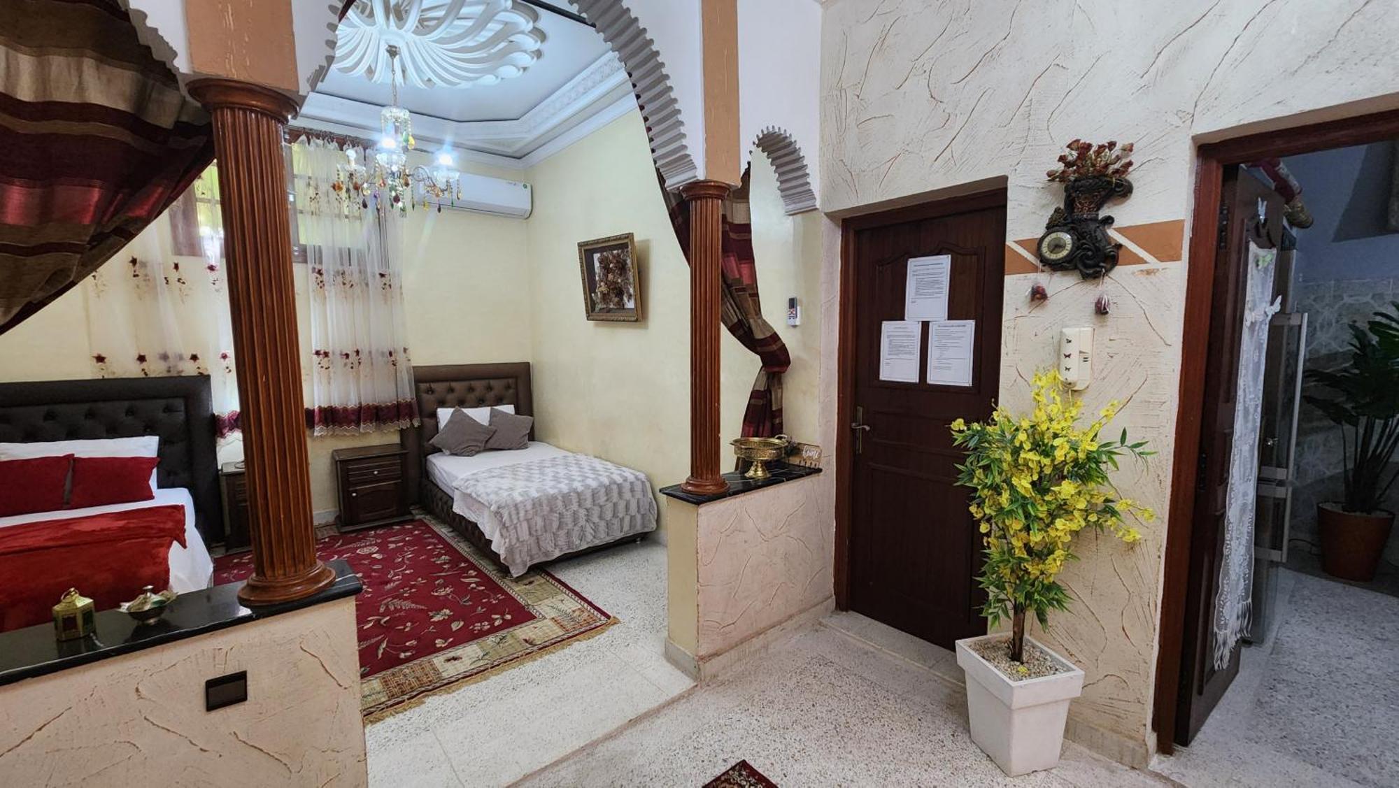 Appartement Riad 5Min A Pied De L'Aeroport Marrakesh Exteriör bild