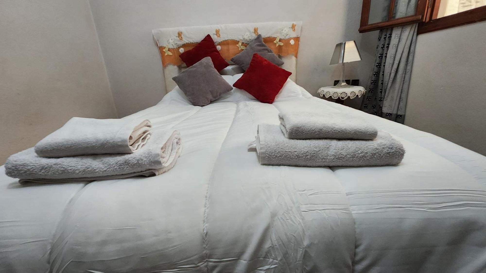 Appartement Riad 5Min A Pied De L'Aeroport Marrakesh Exteriör bild